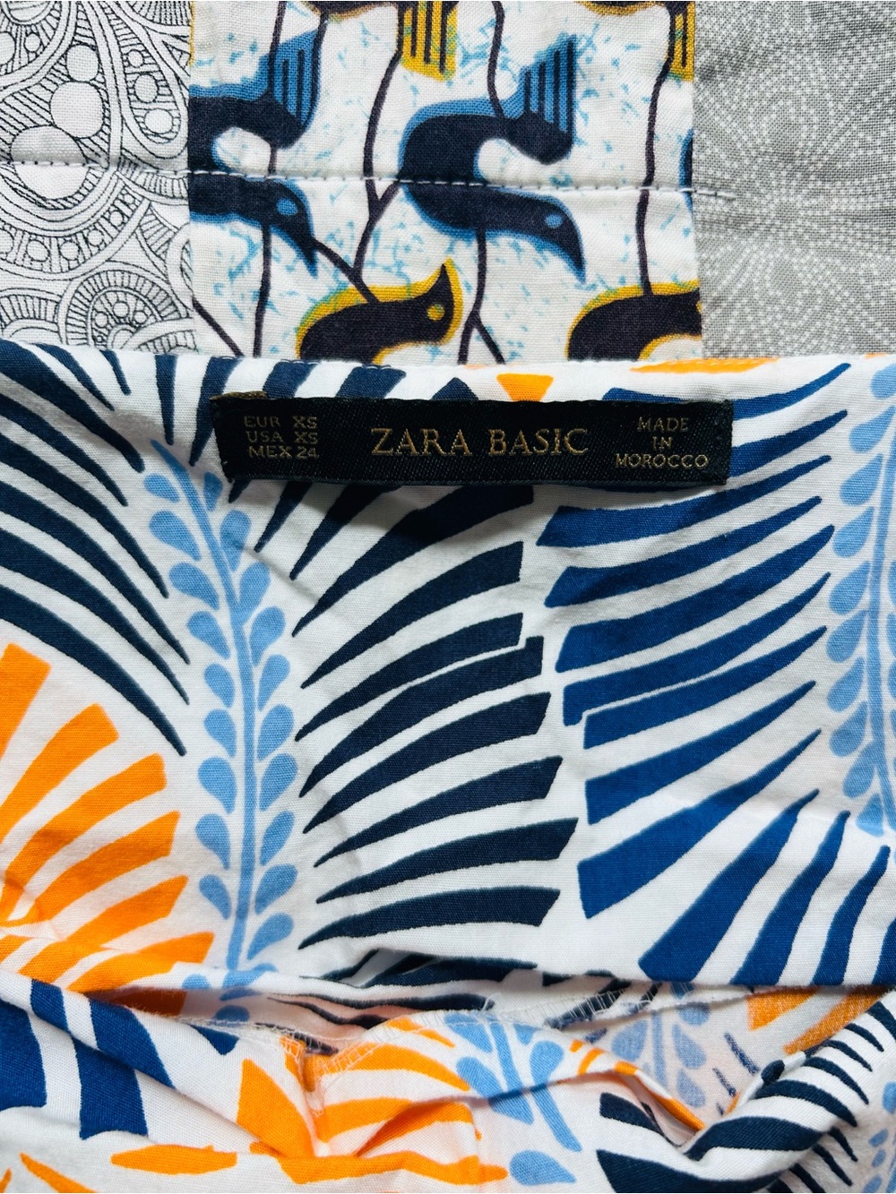 Zara Blue and Orange Leaf-Print Sleeveless Top | Size XS - Picture 3 of 5